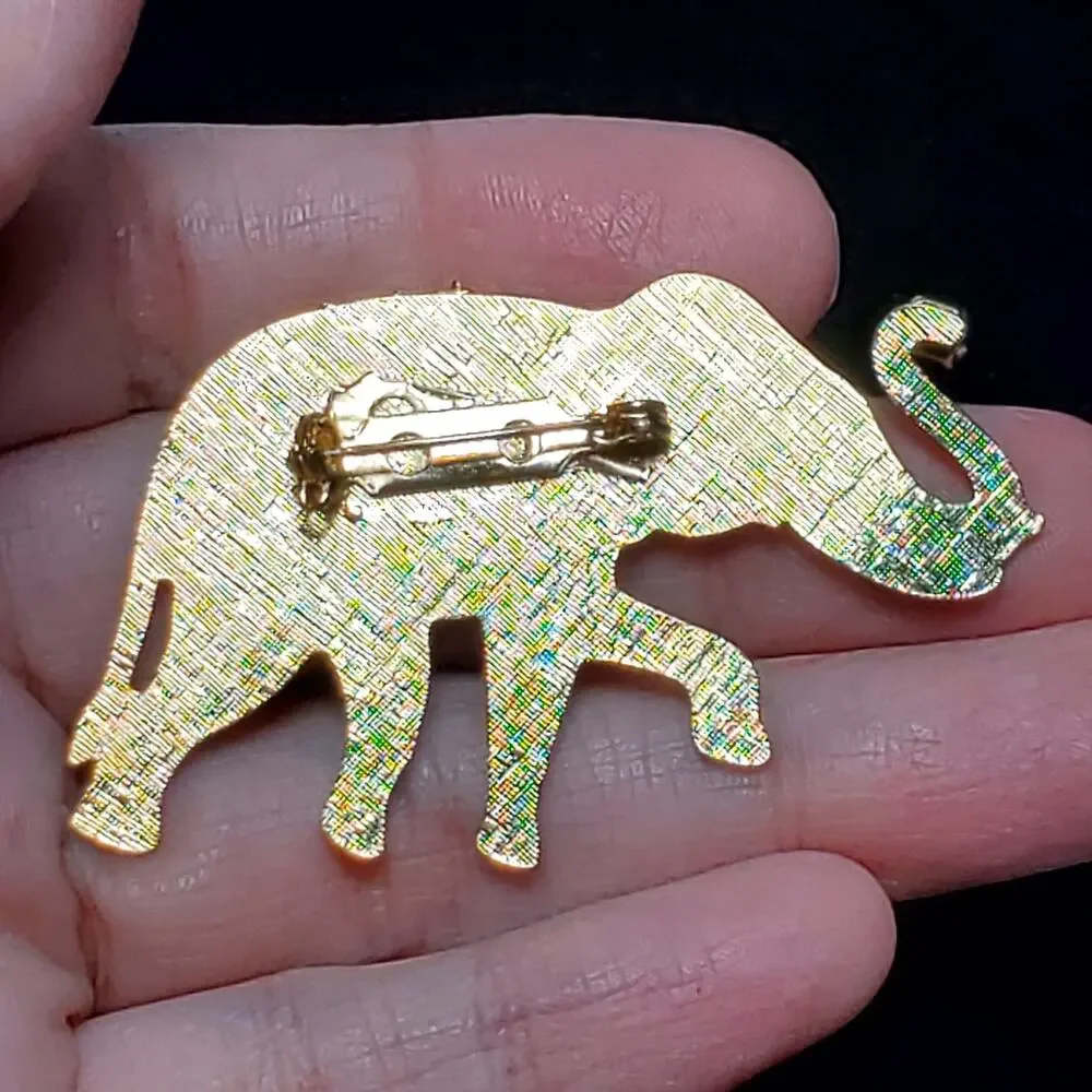 Elephant Trunk Up Clear Rhinestone Gold Tone Brooch Unsigned 1.5